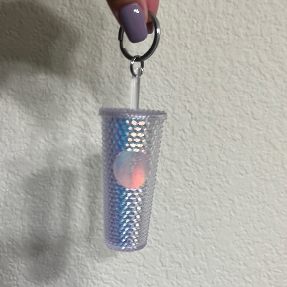 Starbucks keychain - Picture 2 of 5